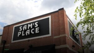 Sam’s Place Nippers Corner — Sports bars in Nashville