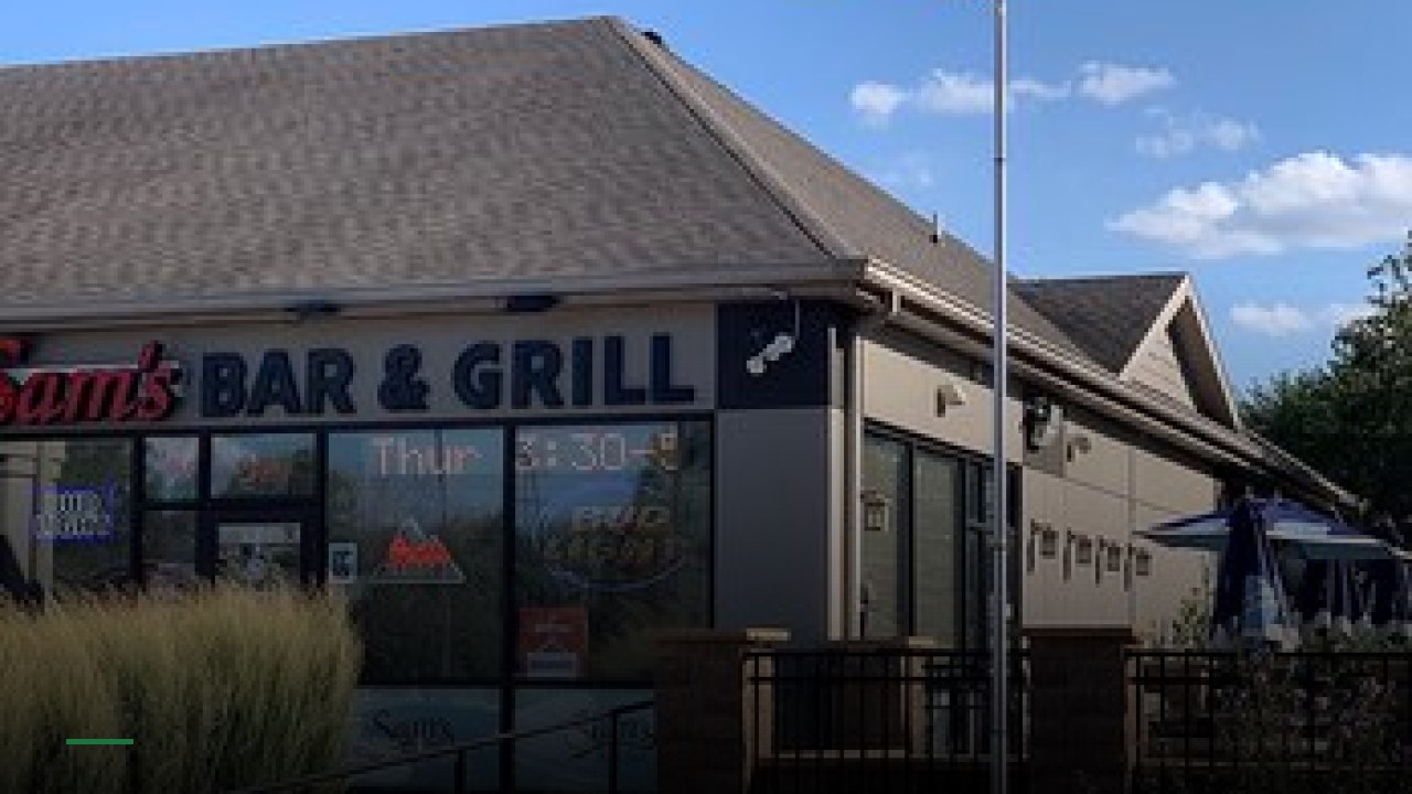 Sam's Sports Bar & Grill - Sports Bars in Des Moines