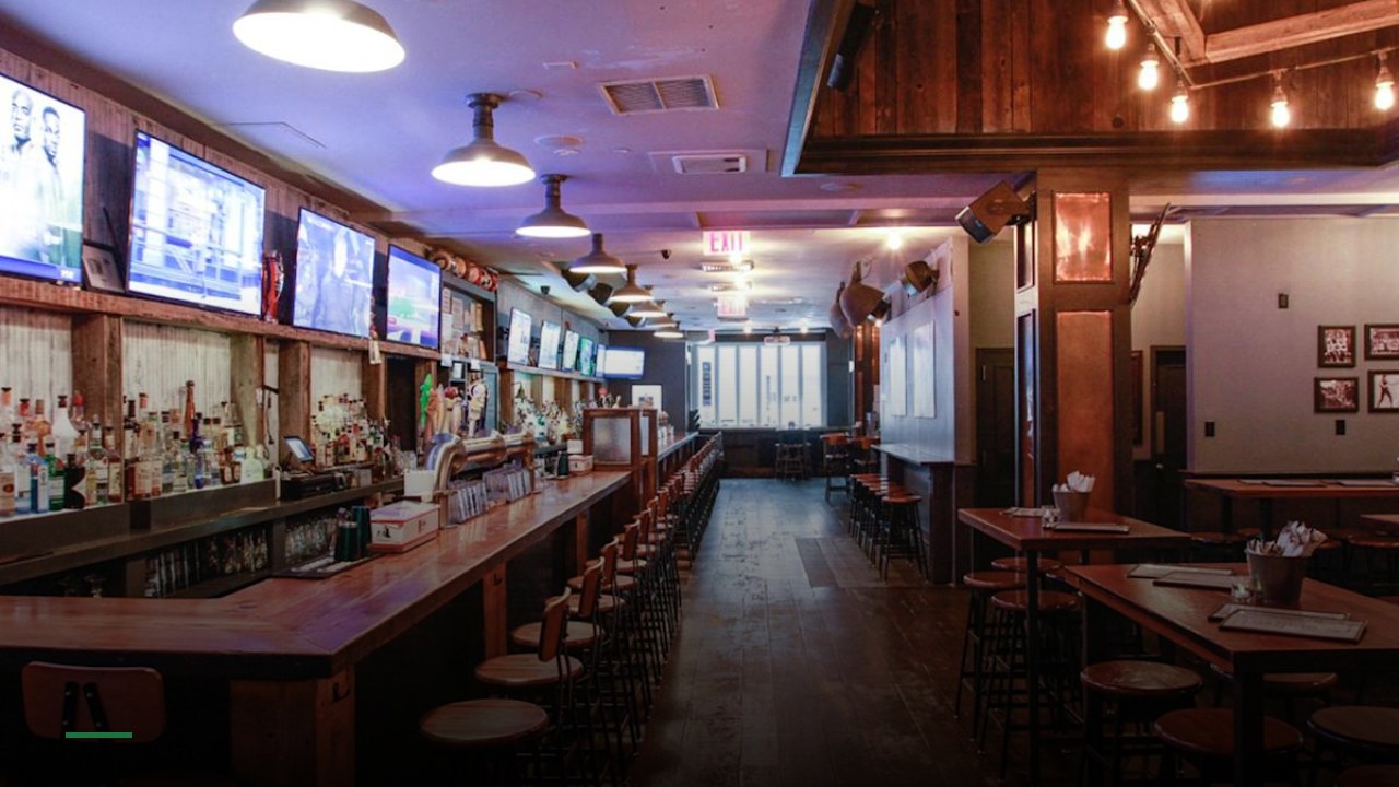 Smithfield Hall NYC - Sports Bars in New York