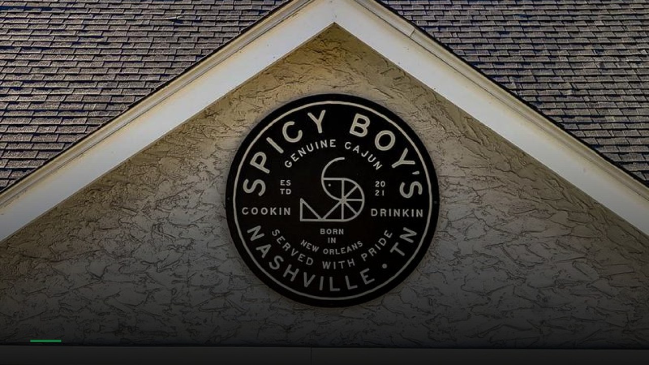 Spicy Boy’s - Sports Bars in Nashville