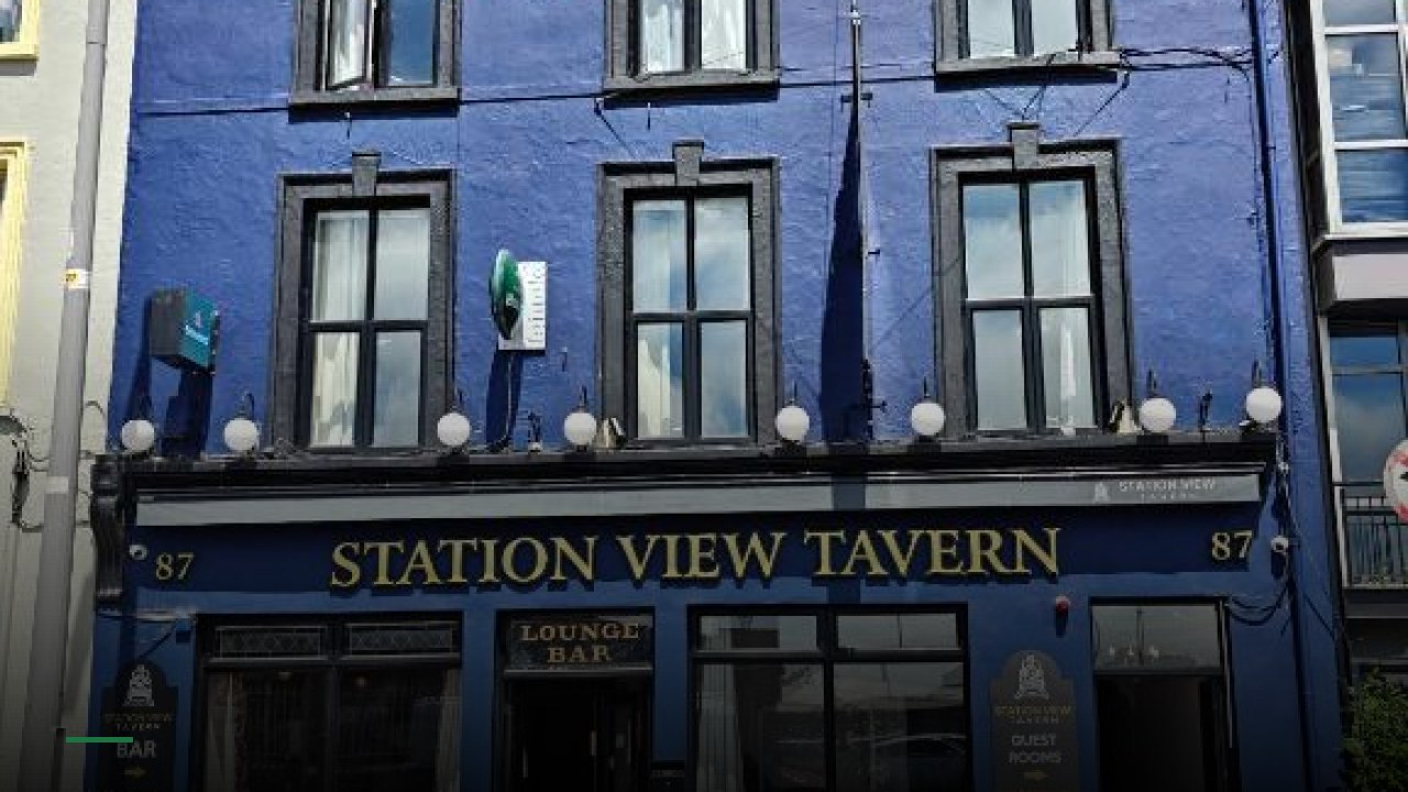 Station View Tavern - Sports Bars in Cork