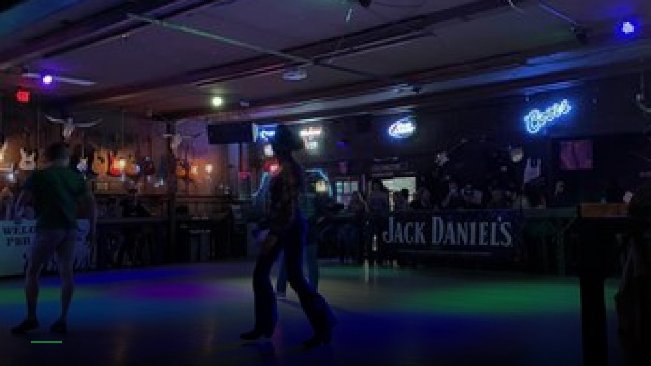 Stoney's Rockin Rodeo - Sports Bars in Sacramento