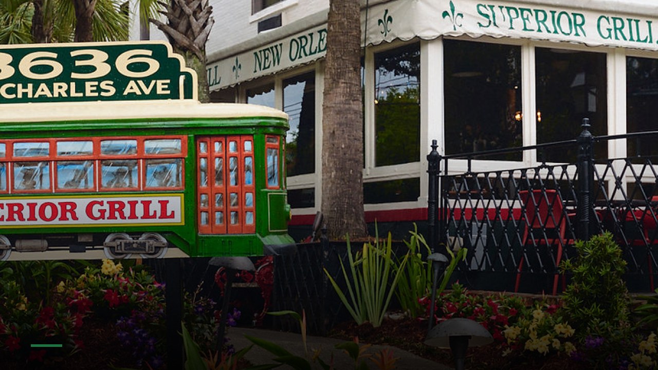 Superior Grill - Sports Bars in New Orleans