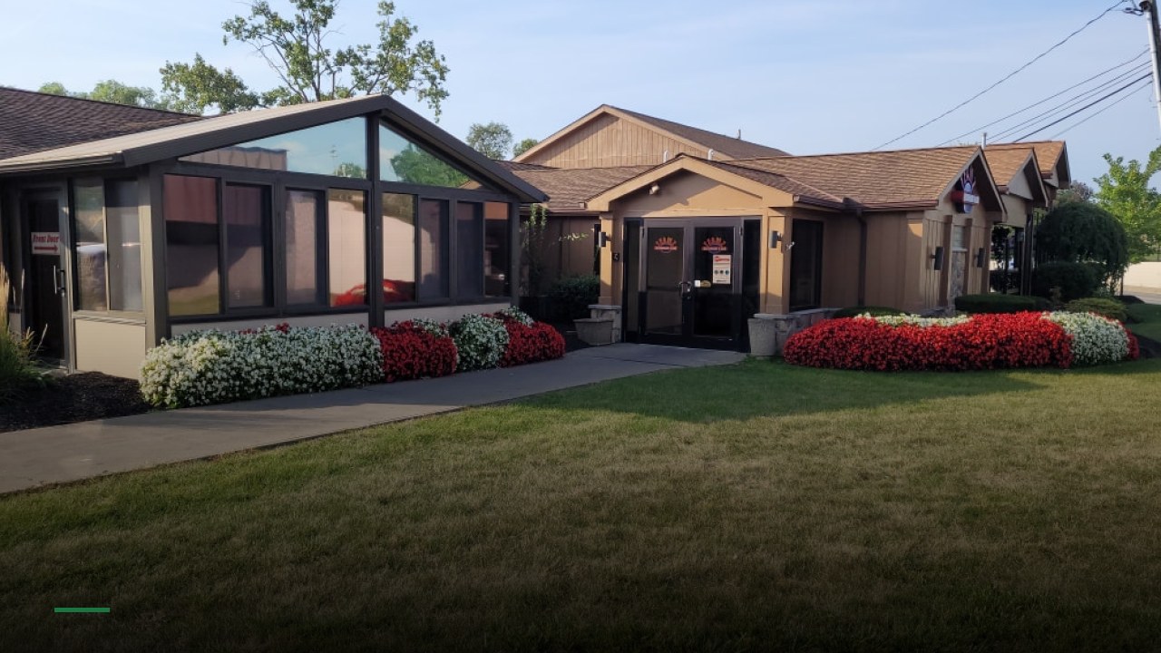 Teamz Restaurant & Bar - Sports Bars in Cleveland