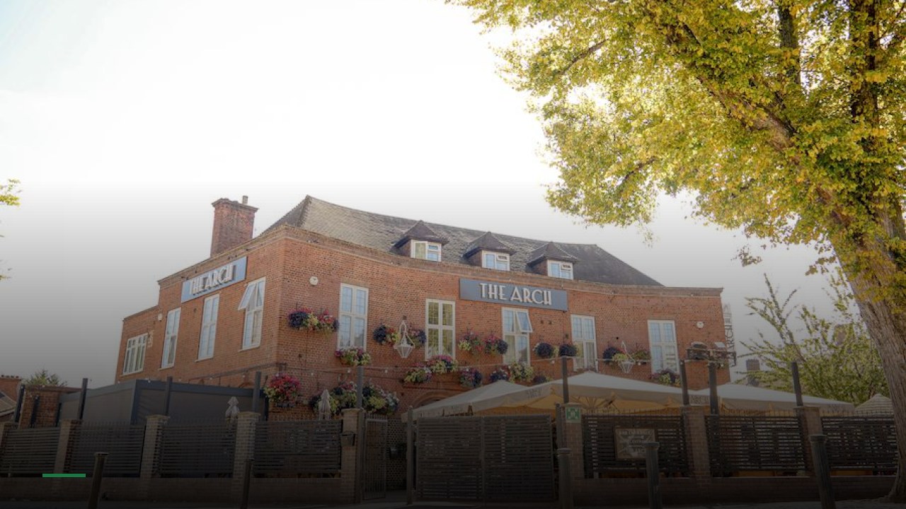 The Arch Wembley - Sports Bars in Watford