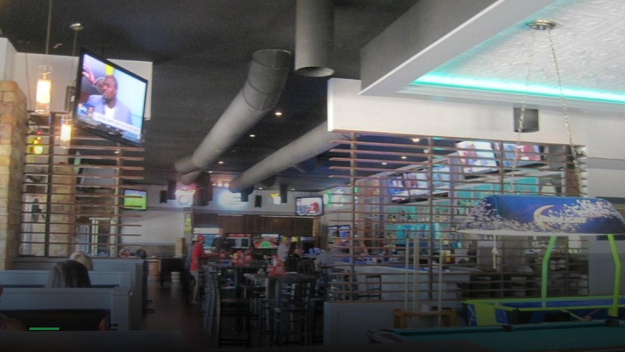 The Back 9 Sports Bar & Grill - Sports Bars in Dallas