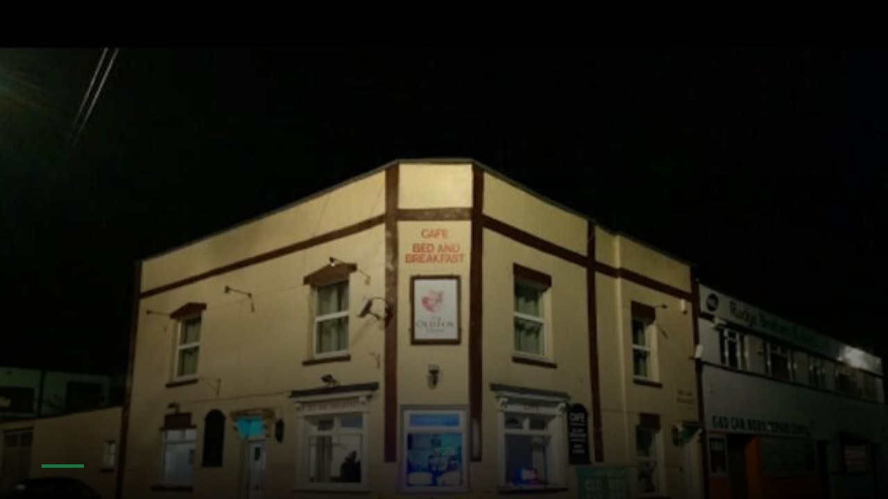 The Fox Café/Bar - Sports Bars in Bristol