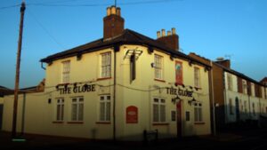 The Globe — Pubs in Luton