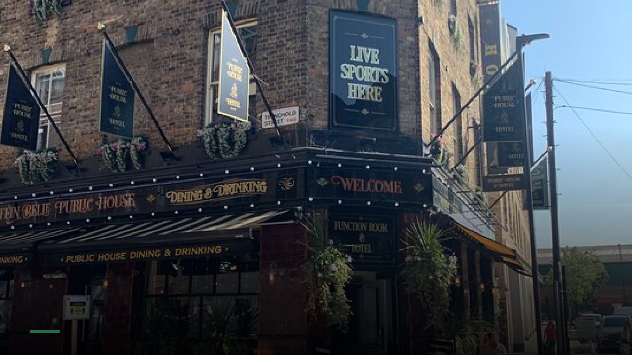 The Griffin Belle - Sports Bars in London