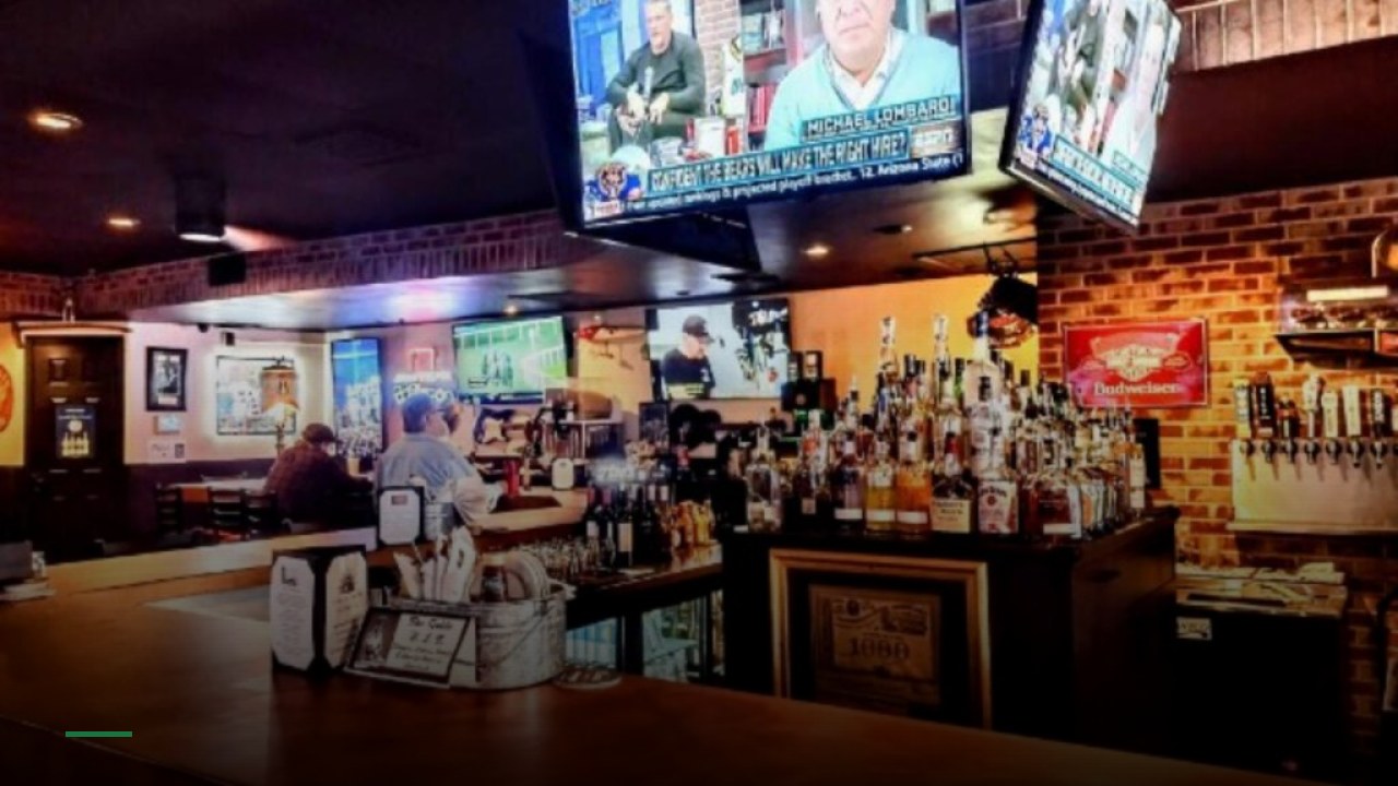 The Liberty Tavern - Sports Bars in Phoenix