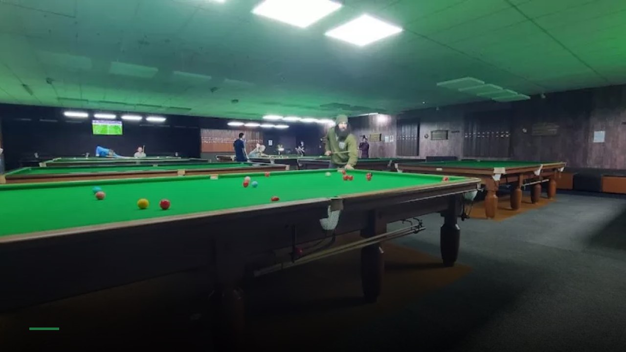 The Q Club (Southside, Glasgow) - Pool, Snooker & Darts Hall - Sports Bars in Glasgow