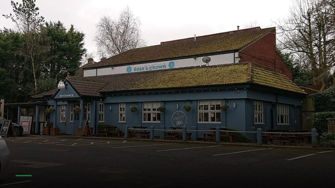 The Rose And Crown - Sports Bars in Wolverhampton