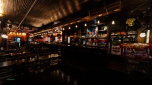 The Royal Mile — Sports bars in Des Moines