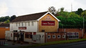 The Three Crowns Indian Restaurant and Bar — Pubs in Wolverhampton