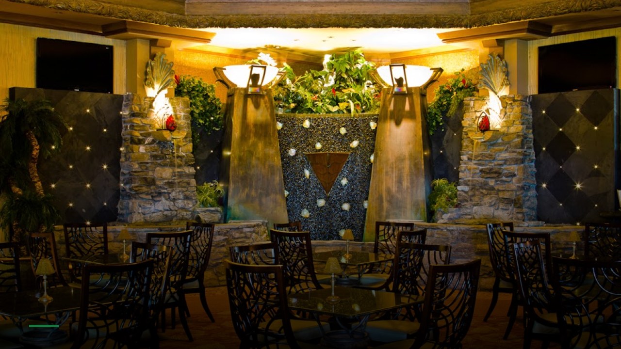 The Tiki Sports Bar at Bali Hai Golf Club - Sports Bars in Las Vegas