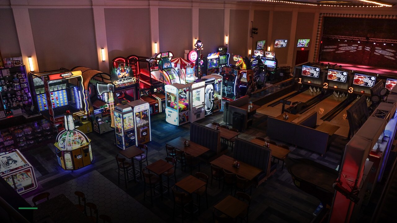 THE WORKZ on the Riverfront - Sports Bars in Akron