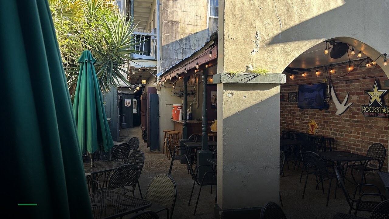 Turtle Bay - Sports Bars in New Orleans