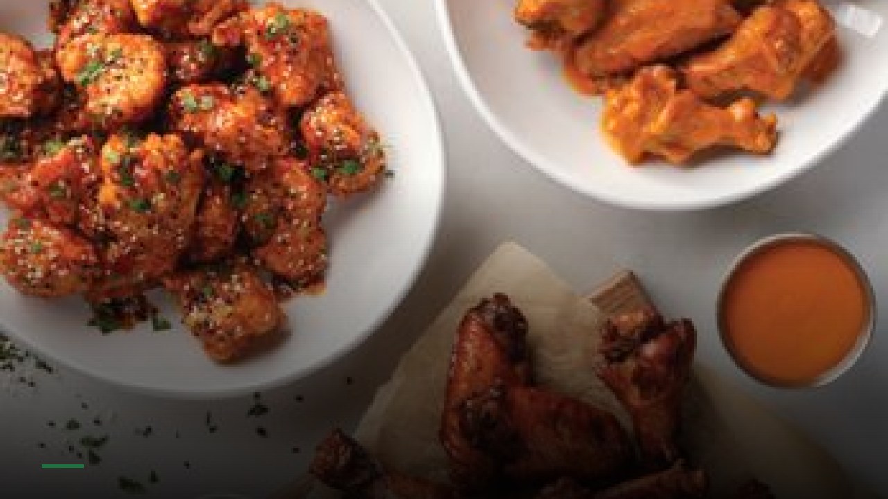 Wings and Rings - Sports Bars in Omaha